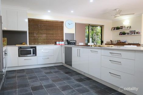 Property photo of 10 Dindina Street Flinders View QLD 4305
