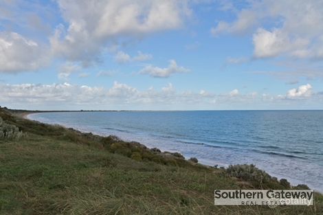 Property photo of 21 Gamble Street Warnbro WA 6169