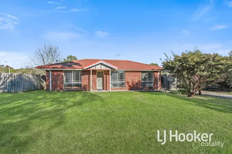 31 Meeking Dr, Pakenham, VIC 3810