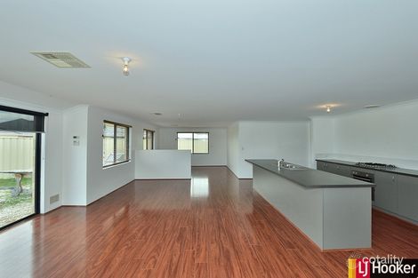 Property photo of 25 Highcliffe Circle Lakelands WA 6180