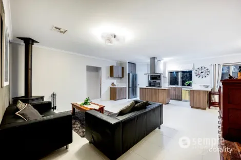 Property photo of 5 Ashby Grove Wellard WA 6170
