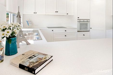 Property photo of 1 Sugarleaf Court Burleigh Waters QLD 4220