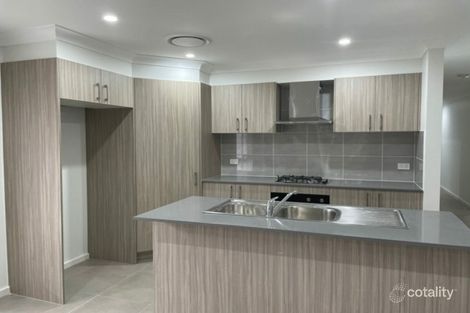 Property photo of 10 Brennan Place Minto NSW 2566