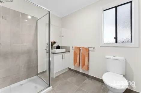 Property photo of 24 Beckview Crescent Sunbury VIC 3429