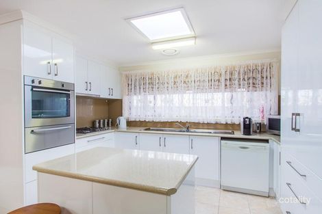 Property photo of 26 Whitehaven Street Wyndham Vale VIC 3024