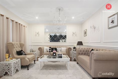 Property photo of 20 Merchant Way Carnes Hill NSW 2171