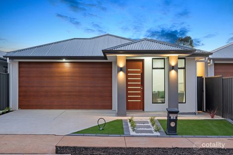 15 Murray Cres, Smithfield Plains, SA 5114