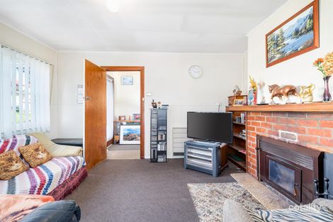 Property photo of 6 Fielding Street Penguin TAS 7316