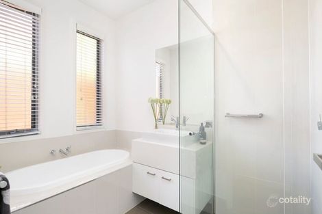 Property photo of 12 Sage Close Alfredton VIC 3350