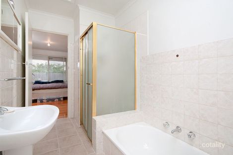 Property photo of 4/29 Kelsby Street Reservoir VIC 3073