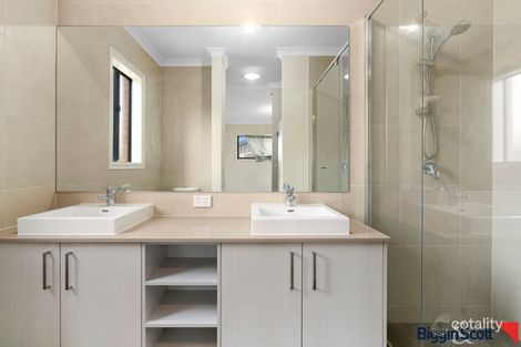 Property photo of 3 Flora Grove Kurunjang VIC 3337