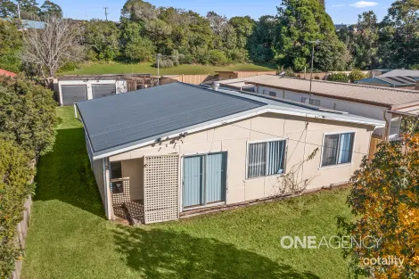 Property photo of 38 Comarong Street Greenwell Point NSW 2540