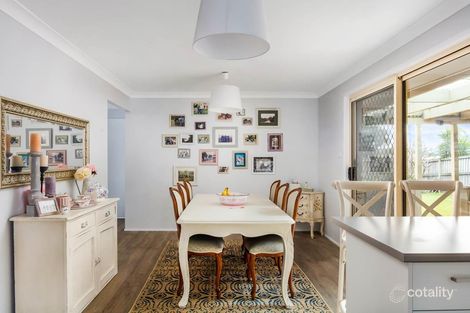 Property photo of 14 Samuel Circuit Albion Park NSW 2527