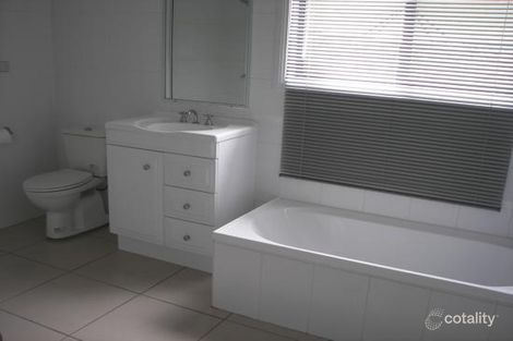 Property photo of 93 Lynland Drive Armidale NSW 2350