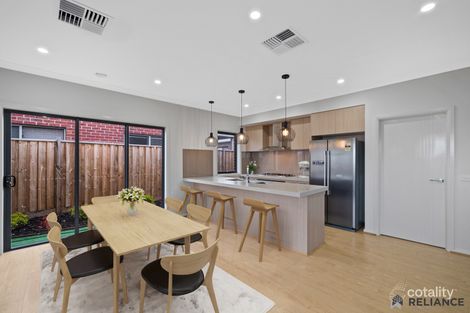 Property photo of 48 Homebush Drive Tarneit VIC 3029