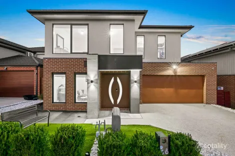 Property photo of 36 Greenslate Street Clyde North VIC 3978