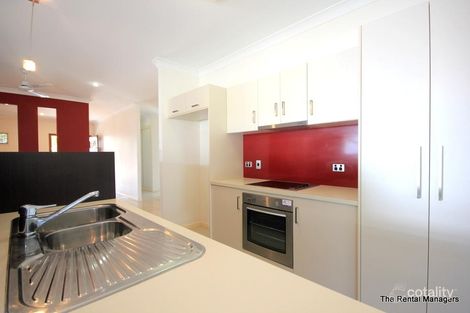 Property photo of 8 Arafura Close Burdell QLD 4818