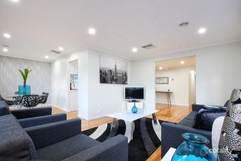 Property photo of 12 Chisholm Close Gladstone Park VIC 3043
