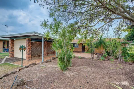 Property photo of 19 Newhaven Court Avoca QLD 4670