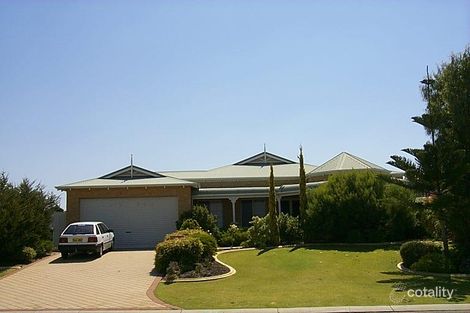 Property photo of 44 Cumberland Drive Hillarys WA 6025