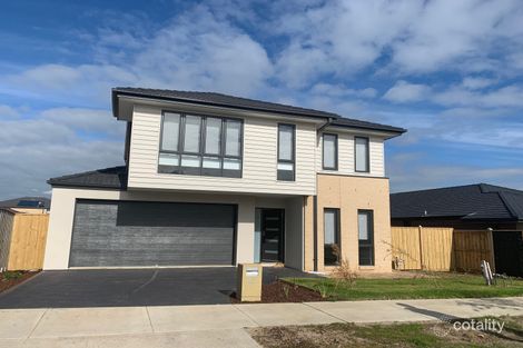 42 Kalbian Dr, Clyde North, VIC 3978