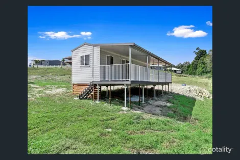 Property photo of 16 Hummock View Drive Craignish QLD 4655