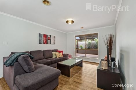 Property photo of 8 Mermaid Crescent Wyndham Vale VIC 3024