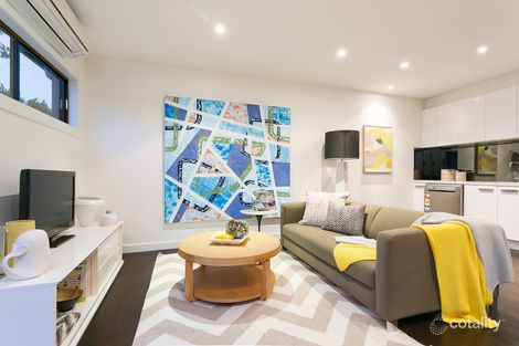 Property photo of 2/17 Martin Street St Kilda VIC 3182