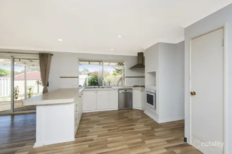 27 Kangaroo Ent, Stratton, WA 6056