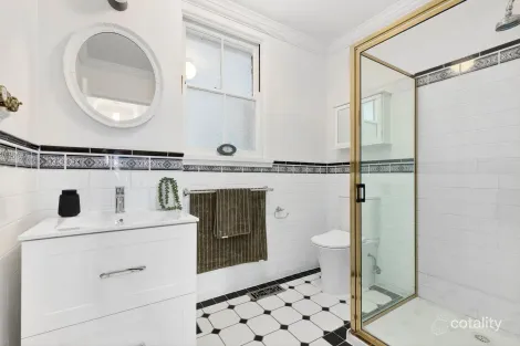 Property photo of 2B Harcourt Street Newtown VIC 3220