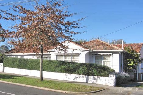 18 Garden Rd, Camberwell, VIC 3124