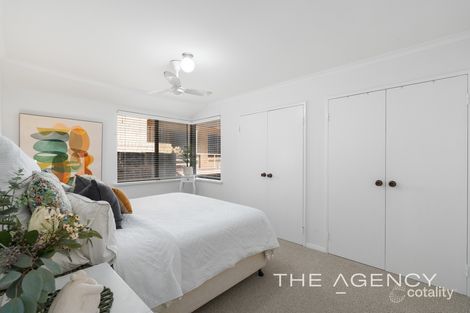 73a Flora Tce, Watermans Bay, WA 6020