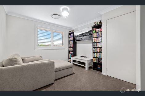 Property photo of 21 Winna Place Glenmore Park NSW 2745