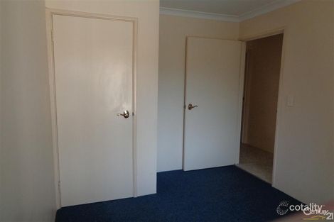 Property photo of 26 Jaywick Close Safety Bay WA 6169