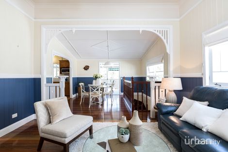 Property photo of 77 Fletcher Parade Bardon QLD 4065