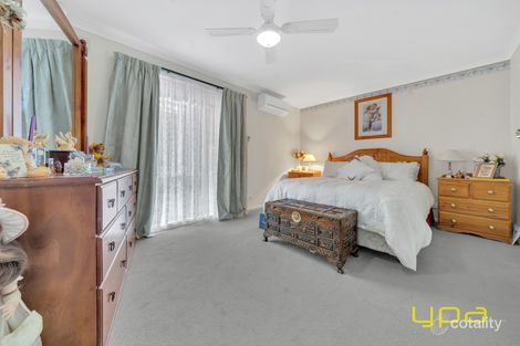 Property photo of 16 Flinders Court Cranbourne North VIC 3977