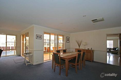 Property photo of 15 Noble Close Ngunnawal ACT 2913