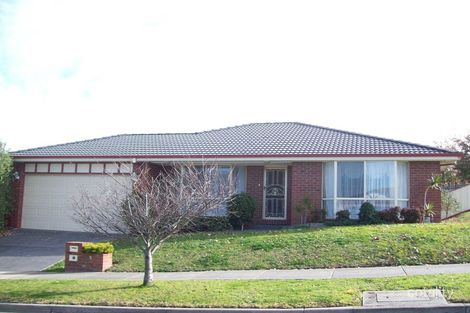 5 Sandalwood Dr, Narre Warren, VIC 3805