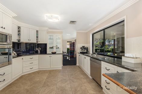 Property photo of 14 Chestnut Drive Flinders View QLD 4305