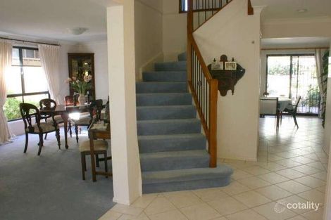 32 Meadow Rd, Springfield, NSW 2250