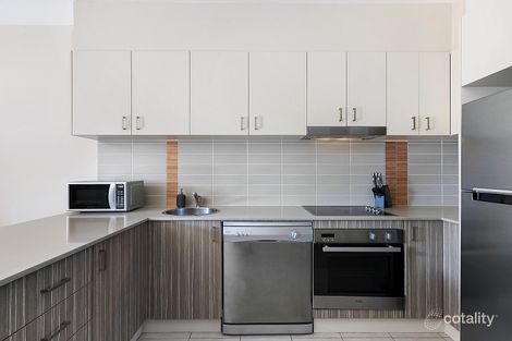 Property photo of 16/6 Gungahlin Place Gungahlin ACT 2912