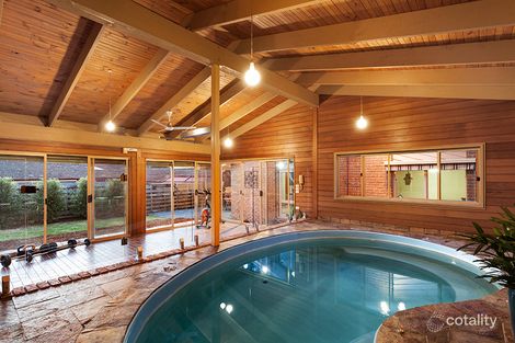 Property photo of 48 Leane Drive Eltham VIC 3095