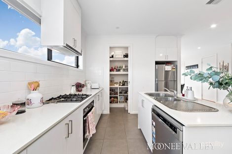 Property photo of 3/3 Rickard Street Avondale Heights VIC 3034