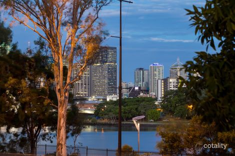 Property photo of 2/205 Coronation Drive Milton QLD 4064