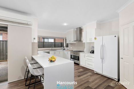 Property photo of 27 Conservation Drive Craigieburn VIC 3064