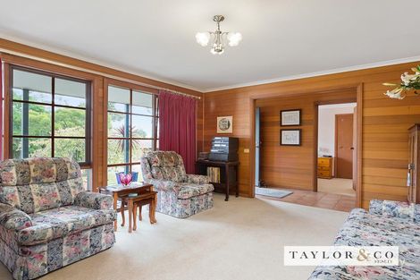 Property photo of 6 McMurtry Way Frankston VIC 3199