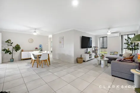 Property photo of 8 Troon Avenue Heddon Greta NSW 2321