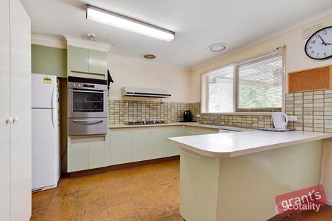 Property photo of 2 Kelso Place Berwick VIC 3806