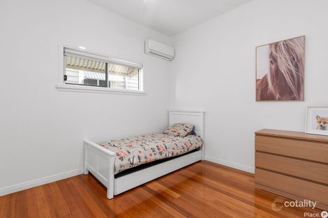Property photo of 33 Gatling Road Cannon Hill QLD 4170