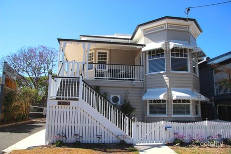 8 Signal Row, Shorncliffe, QLD 4017